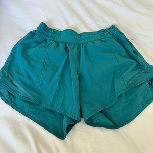 Lululemon hotty hot shorts